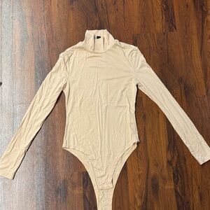 SHEIN Tan Long Sleeve Bodysuit